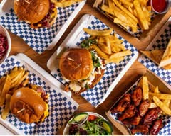 High Five Sports Grill (Monett)