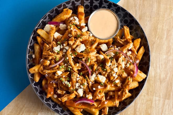 Fully Loaded PERi Gravy Chips Bowl