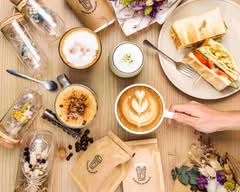西市場 rall.coffee l象舞廳水餃