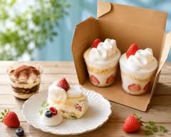ショートケーキ専門店　ゴールデンチャイルドカフェ