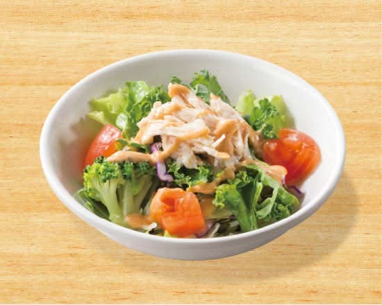 蒸し鶏と彩り野菜のサラダ（S） Steamed Chicken and Seasonal Vegetables Salad (S)