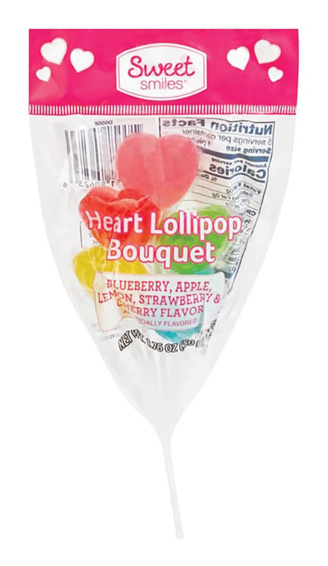 Sweet Smiles Heart Lollipop Bouquet