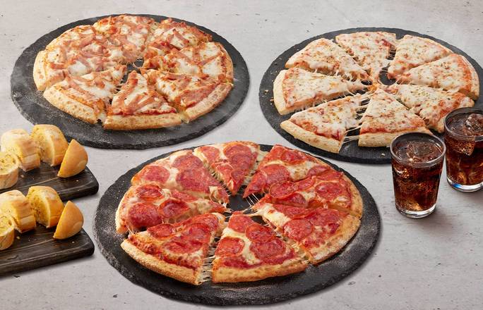 Family Feast Bundle (3 Large Pizzas + 3 Sides)