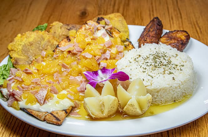 Pechuga Hawaiana