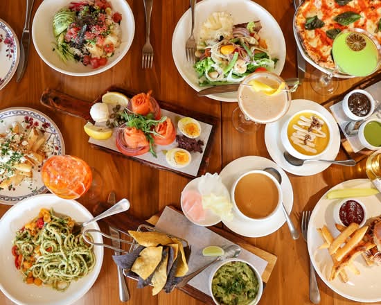 Americana Kitchen & Bar (359 US-130)