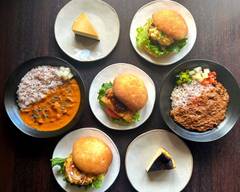 【カレー・サンド・バスクチーズケーキが人気のカフェ】hazicco cafe 【多治見市 十九田町】