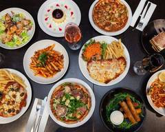 La Famiglia Italian Restaurant