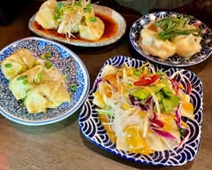 横浜 青葉餃子 YOKOHAMA AOBAGYOZA