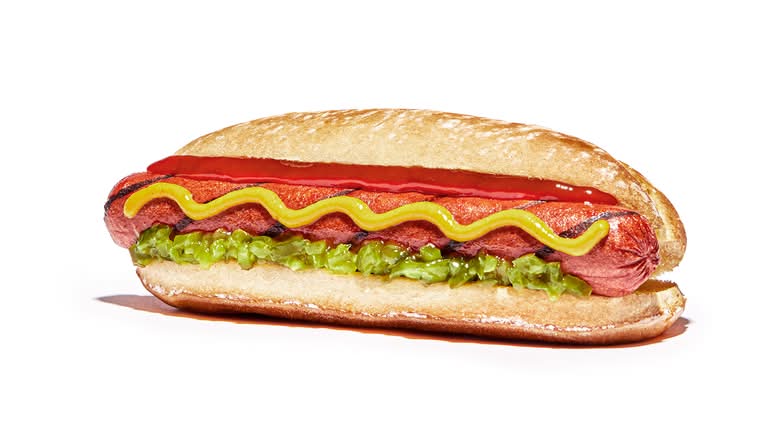 Grilled Hot Dog 370 cals
