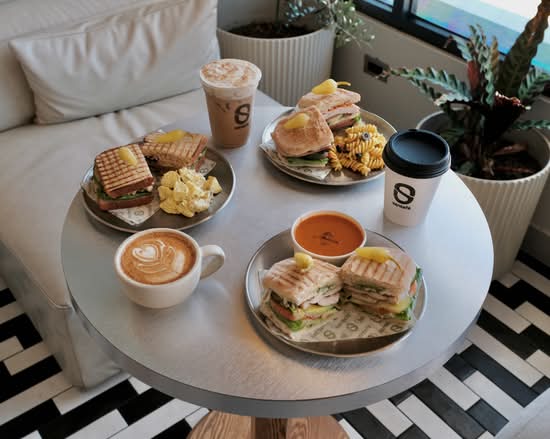 Santofé Café & Sandwiches
