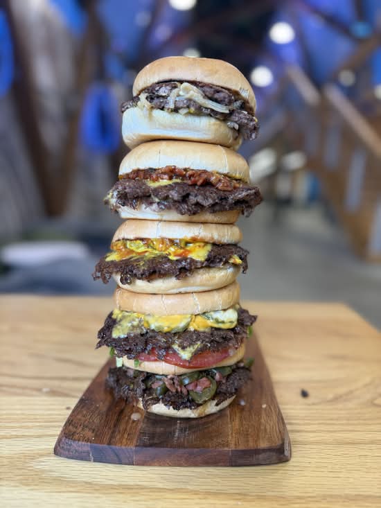 Melt Down Burgers (Porirua)