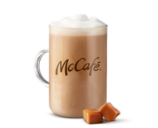 Moyen latte au caramel (lait 2%) [250.0 Cal]