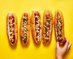 Doggeria Revolucion (Tijuana)