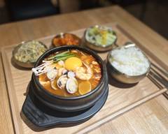【韓国料理】パバンキ スー��プ家 Pabanki Soup