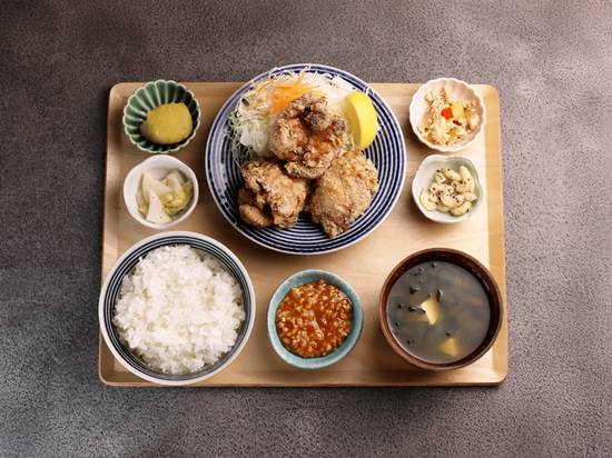 定食屋の本気弁当　by BOB KITCHEN