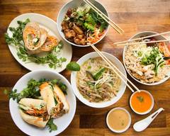 Mac Kitchen Asian Cuisine (Apple Valley)