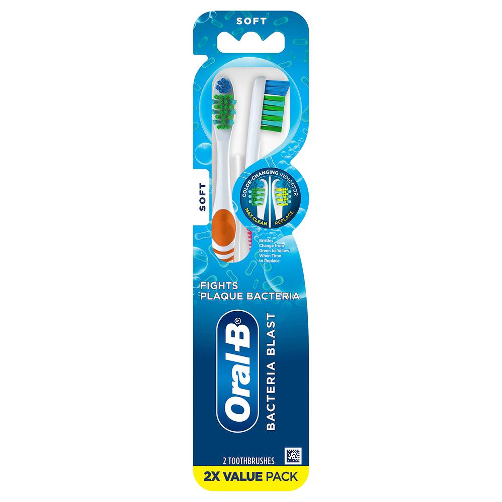 Oral-B Soft Bacteria Blast Manual Tooth Brush (1.6 oz)