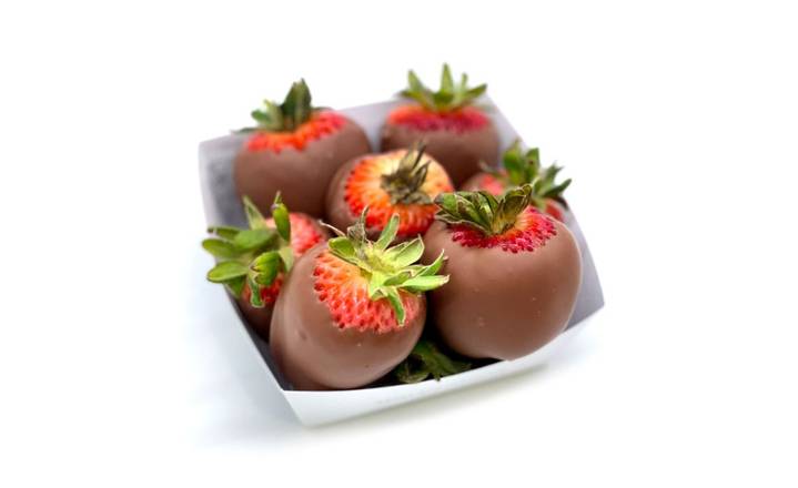 Chocolate Dipped Strawberry Tray (1/2 lb)
