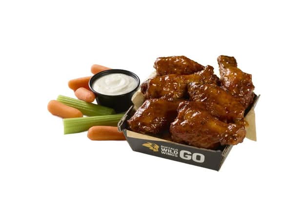 6 BBQ Ranch Traditional Wings