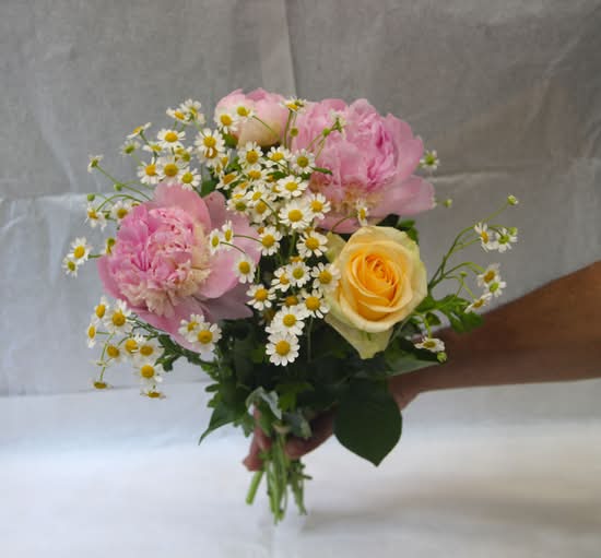 Les fleurs de Paris Sakura Fleuriste