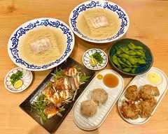 博多豚そば月や 西梅田店 HAKATA BUTASOBA TSUKIYA NISHIUMEDA