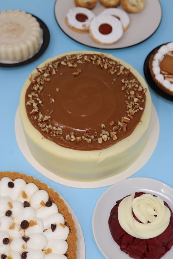 Monica Sanudo HB Torres