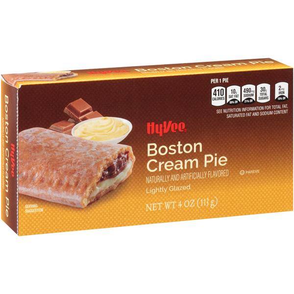Hy-Vee Lightly Glazed Boston Cream Pie