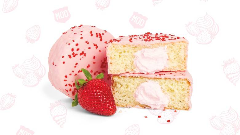 Strawberries & Cream No Name Cake