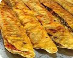 Los Machetes de Doña Chela