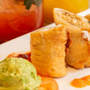 Flautas De Pollo Crujiente