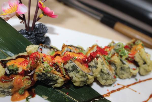 6 Pieces Godzilla Roll