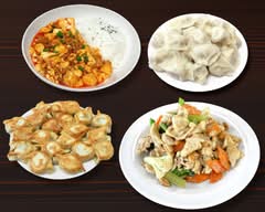 Hong Yuan 红园小吃