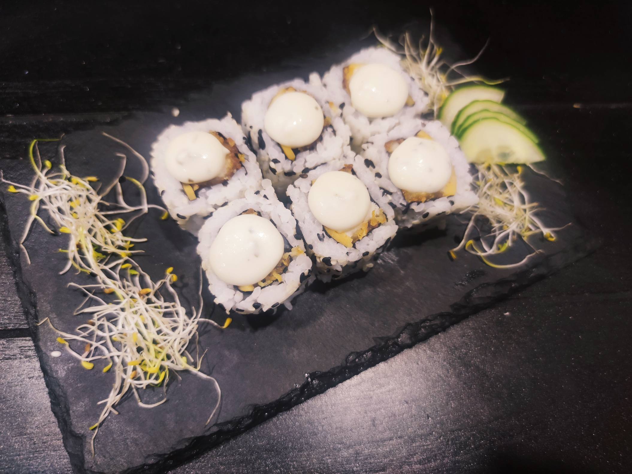 California Roll Poulet Cheddar 🍣🤩