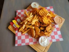Mr Boneless & Fries