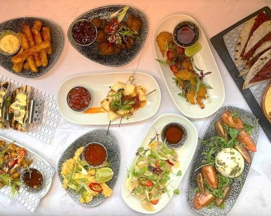 10 TAPAS PARTY