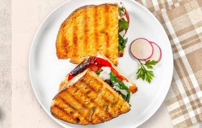 Master Mozzarella Panini