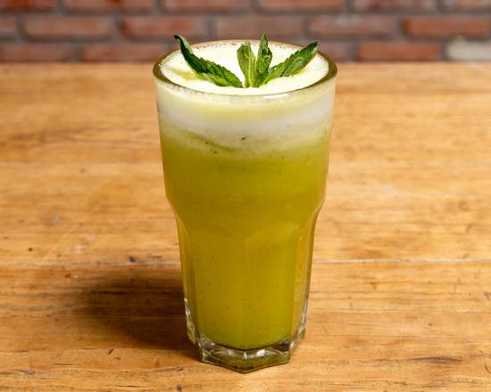 Limonada Piña Menta