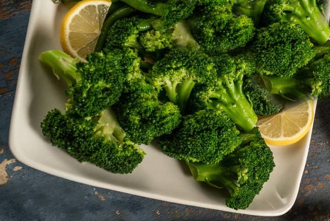 STEAMED BROCCOLI