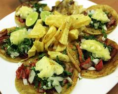 Tacos El Amigo Nacho (Suc. Paseo de la sierra)