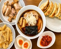 ラーメンおざく🍜 "Ramen specialty restaurant" or "ramen shop"