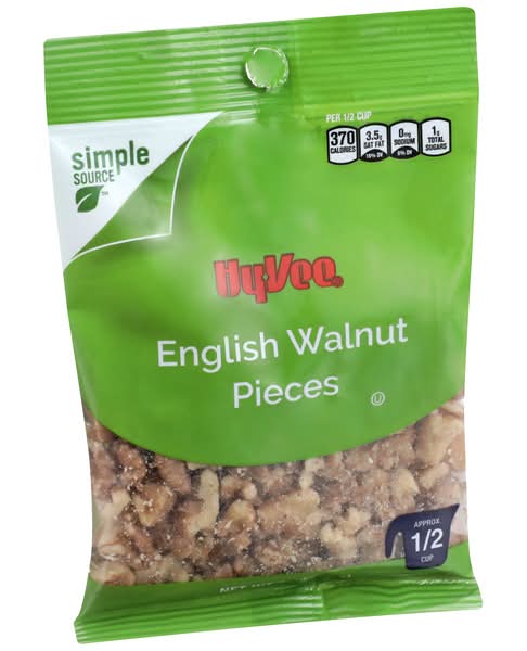 Hy-Vee English Walnut Pieces (2 oz)