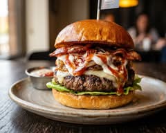 Yiyi' Burger 🍔 (Santo Domingo)
