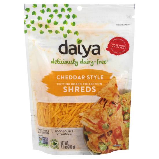 Daiya Cutting Board Collection Cheddar Style Cheese Shreds