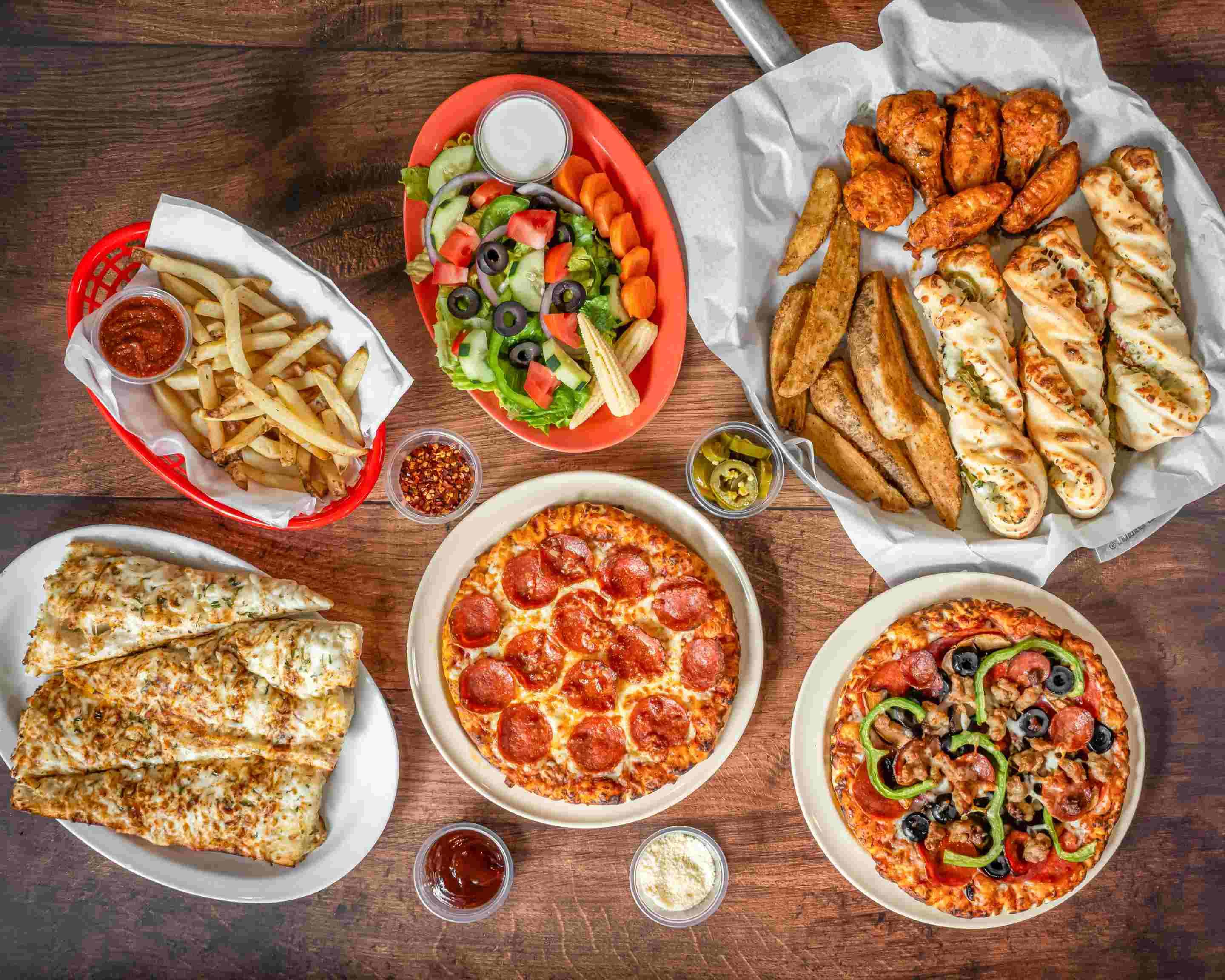 Order Straw Hat Pizza Hayward Menu Delivery【Menu & Prices】 Hayward