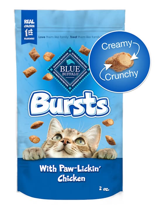 Blue Buffalo Bursts Great for Training Paw-Lickin' Chicken Crunchy & Creamy Cat Treats, 2 oz.