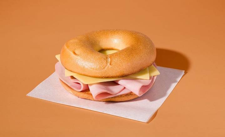 Ham and Cheese Bagel