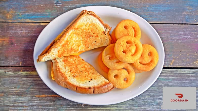 **KIDS GRILLED CHEESE