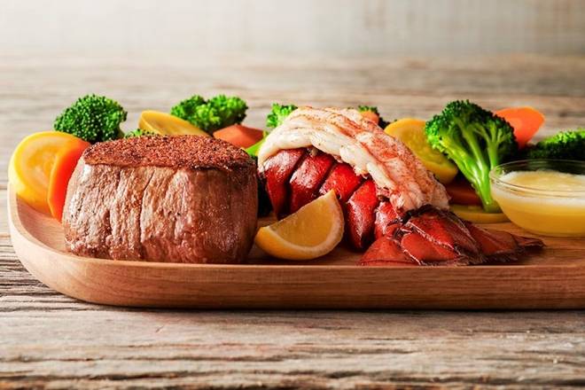 Filet* and Lobster Combo