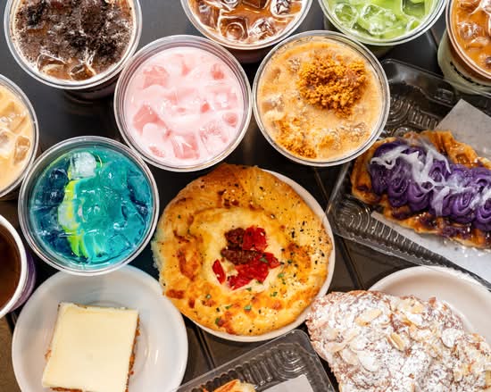 Naimas Asian Fusion Cafe (2186 Danforth Avenue)