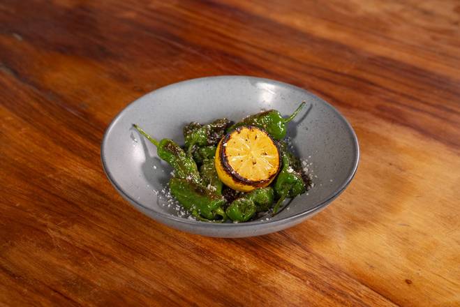 Pimientos de padrón (shishitos)